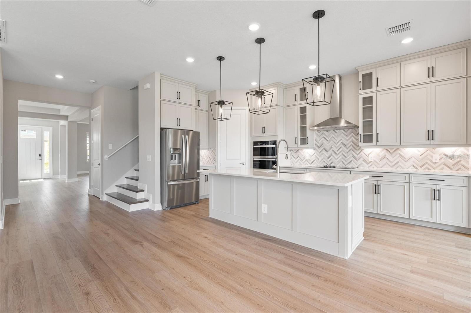 SILVERLEAF RESERVE/HAMLIN PH 2 - Residential Lease