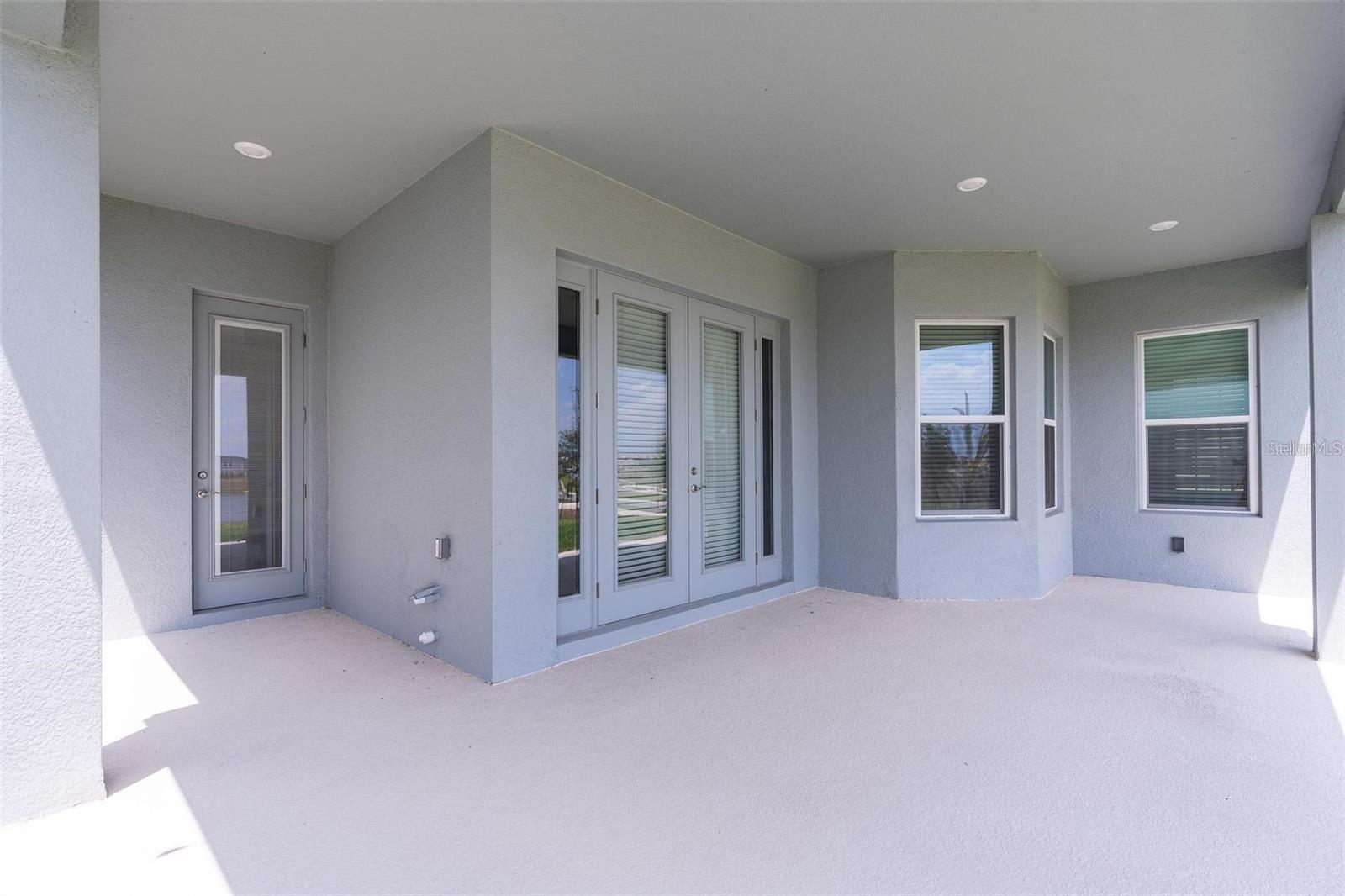 SILVERLEAF RESERVE/HAMLIN PH 2 - Residential Lease