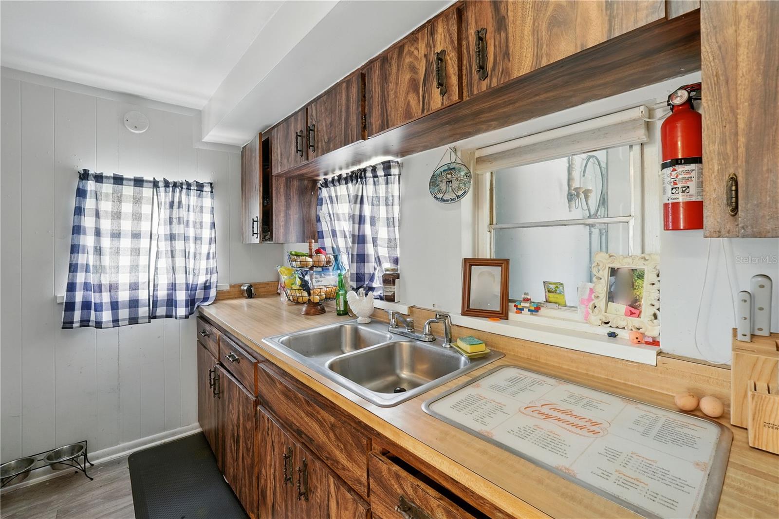 ST CLOUD 2ND PLAT TOWN OF - Commercial Sale