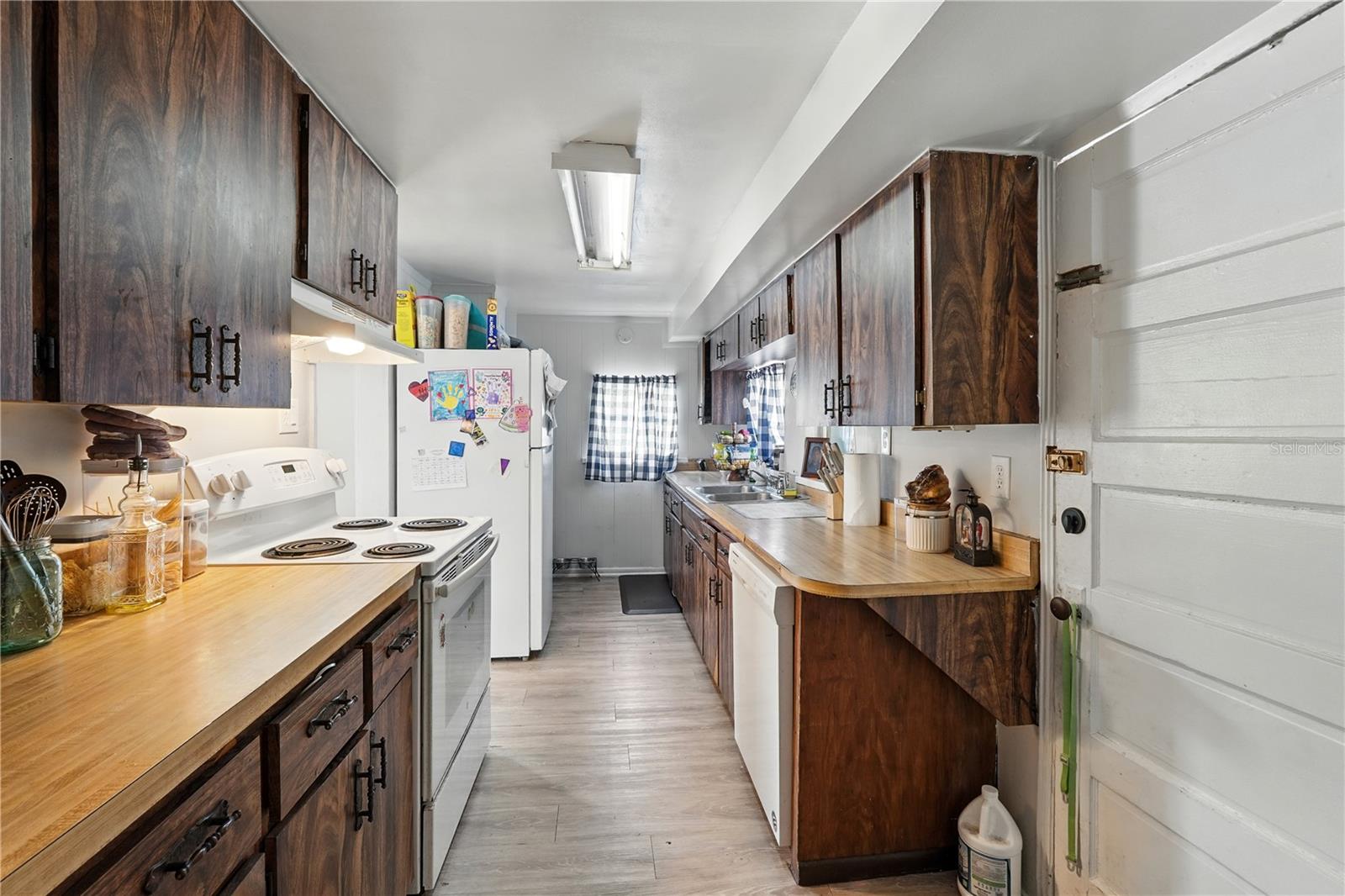 ST CLOUD 2ND PLAT TOWN OF - Commercial Sale