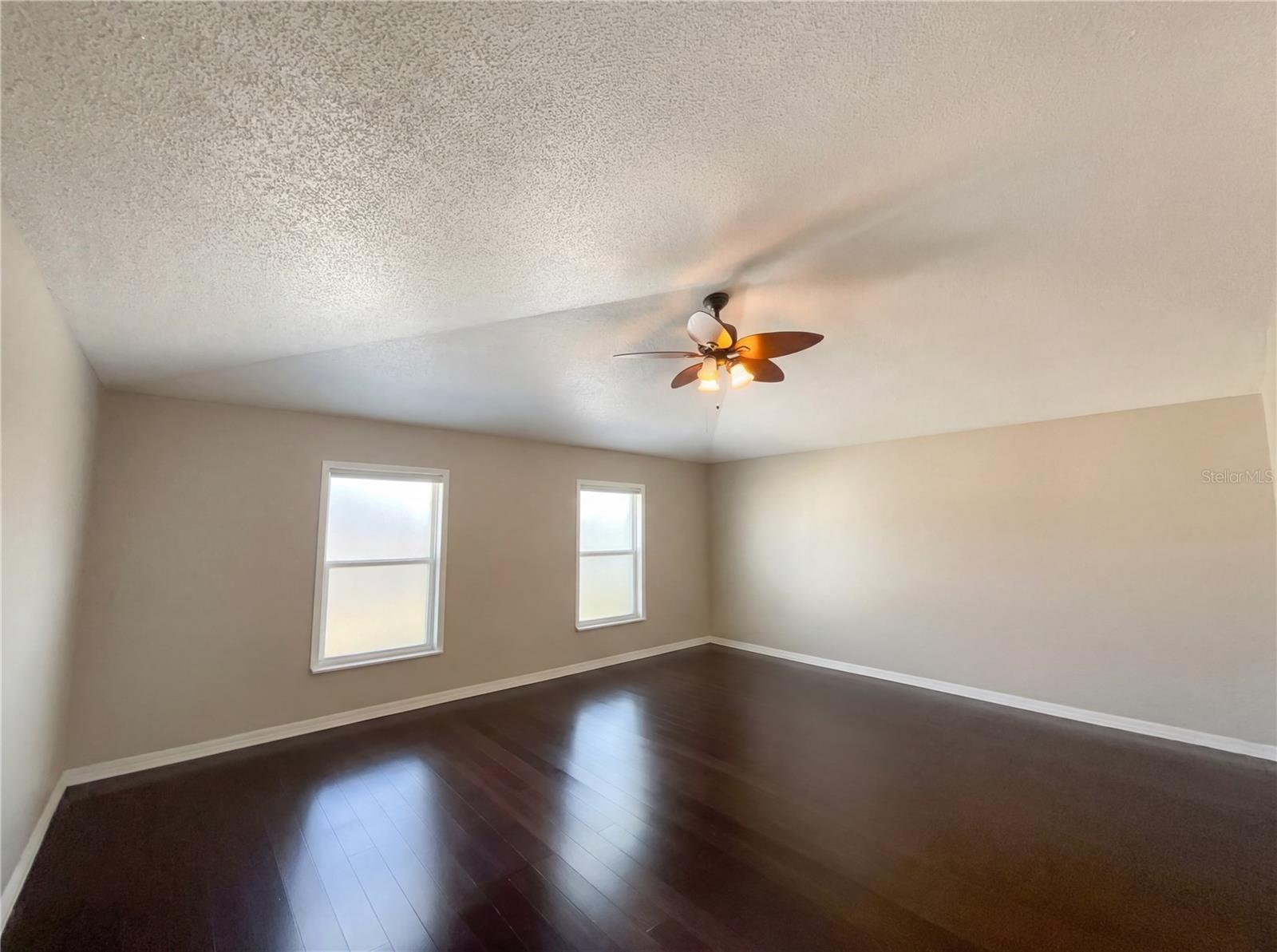 SETTLERS CREEK NORTH - Residential