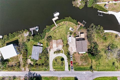 904 LUCILLE AVENUE NOKOMIS FL 34275