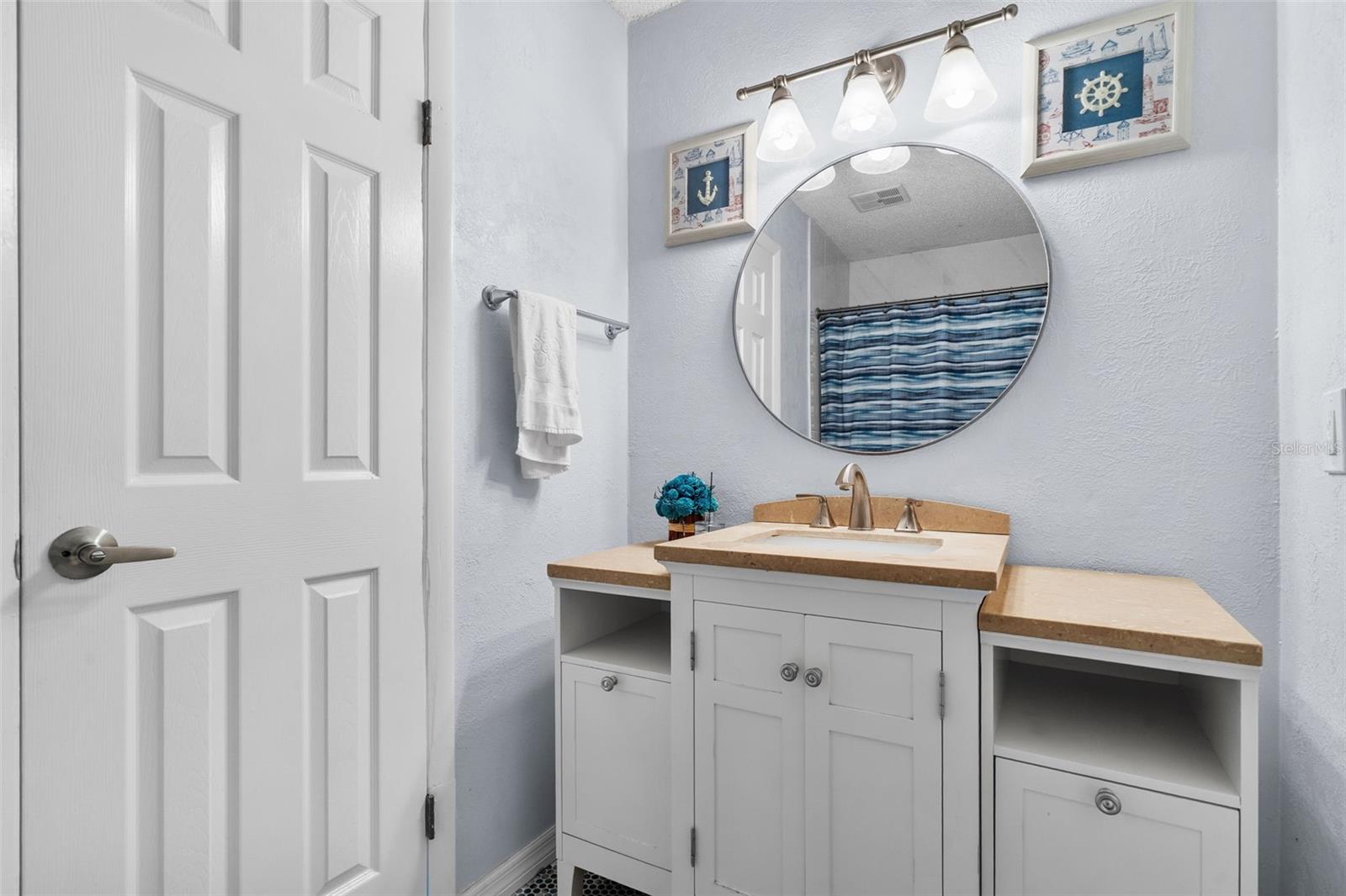 SLEEPY HOLLOW SUB UNIT - Residential