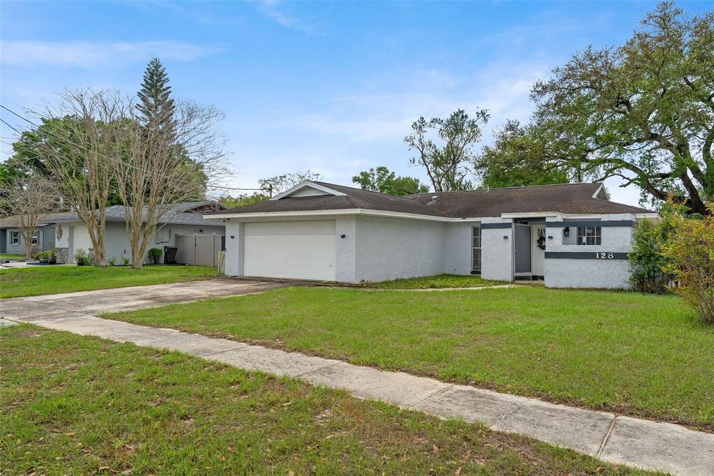 Photo of 128 Euclid Avenue, Seffner, FL 33584 (MLS # TB8488136)
