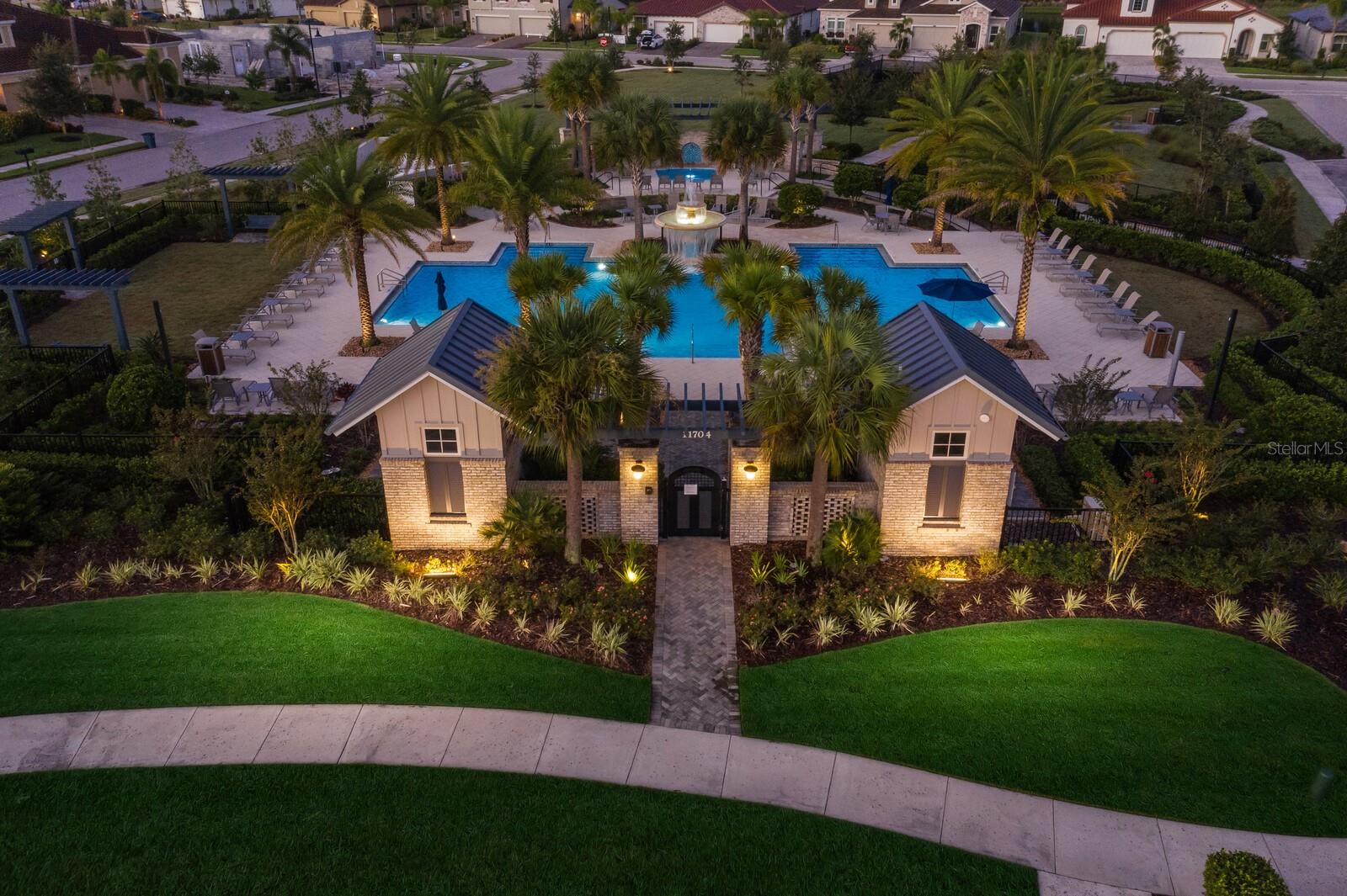 ARBOR GRANDE - Residential