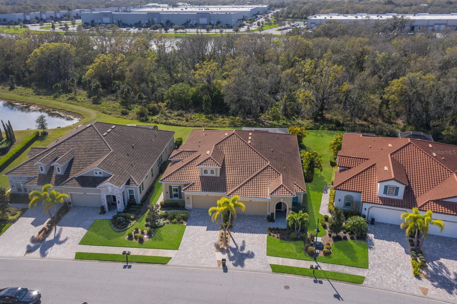 ARBOR GRANDE - Residential