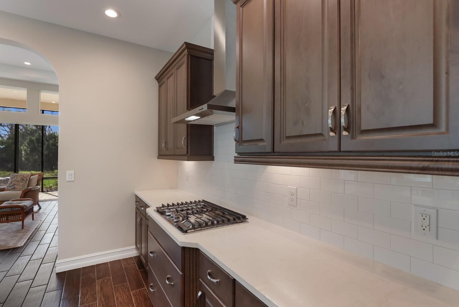 ARBOR GRANDE - Residential