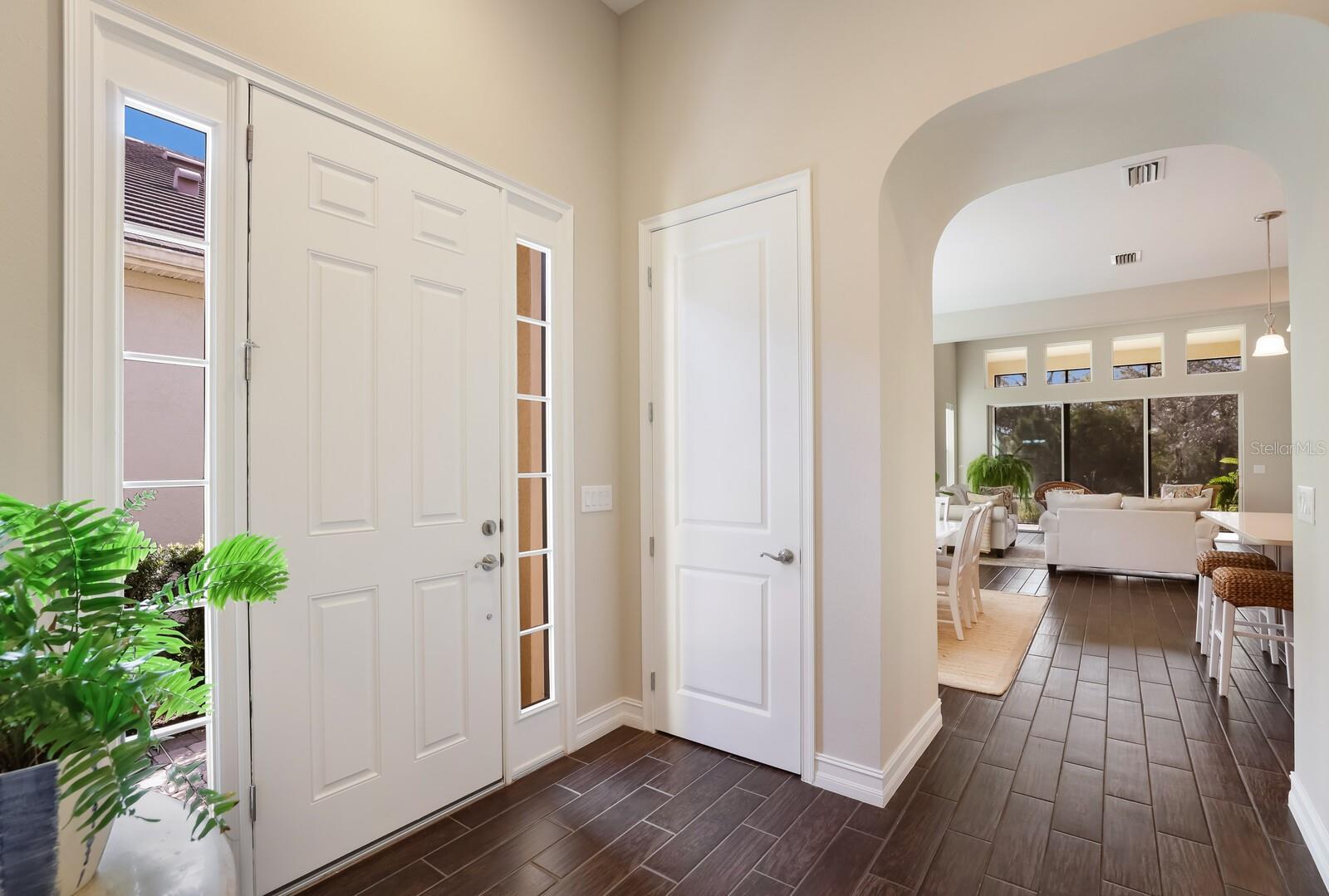 ARBOR GRANDE - Residential