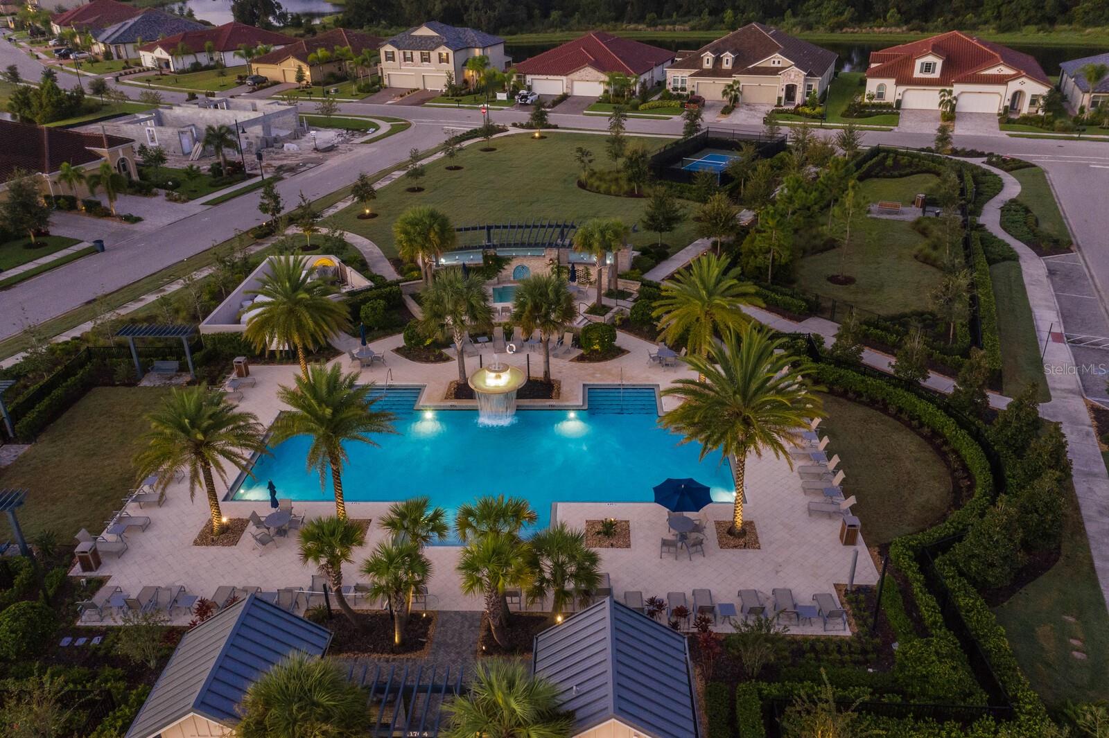 ARBOR GRANDE - Residential