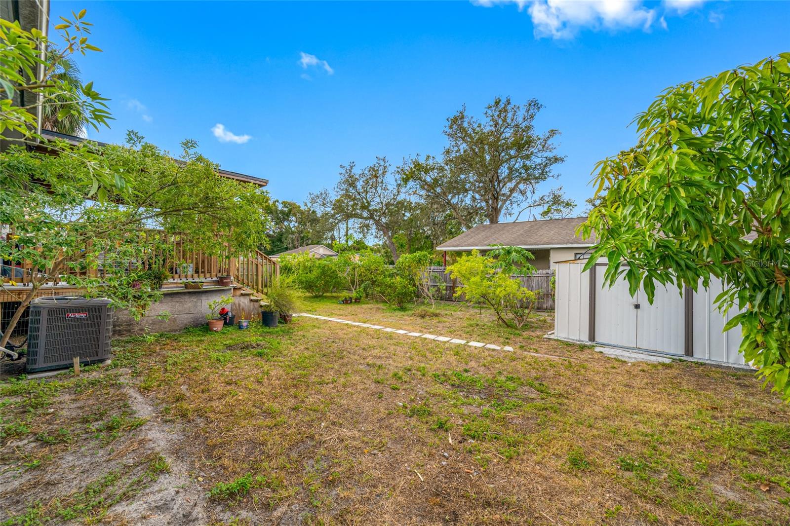 TAMPA OVERLOOK - Residential
