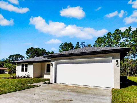 A home in CITRUS SPRINGS