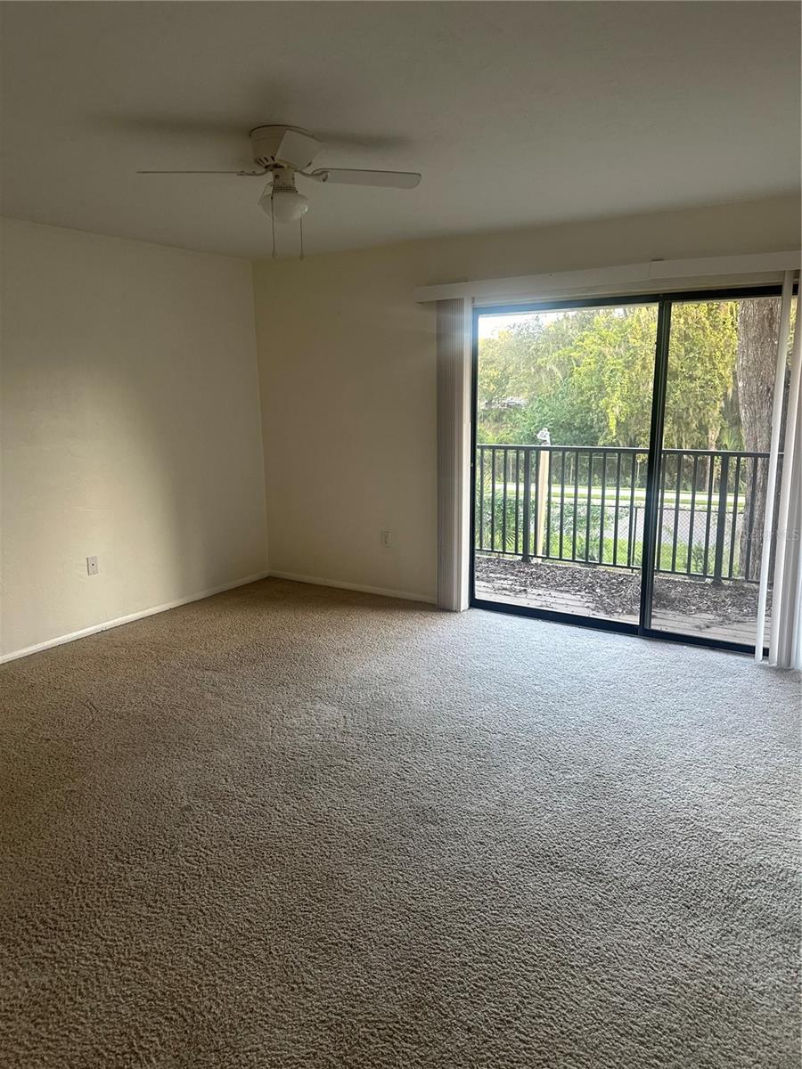HAWTHORNE RESERVE - Residential Lease