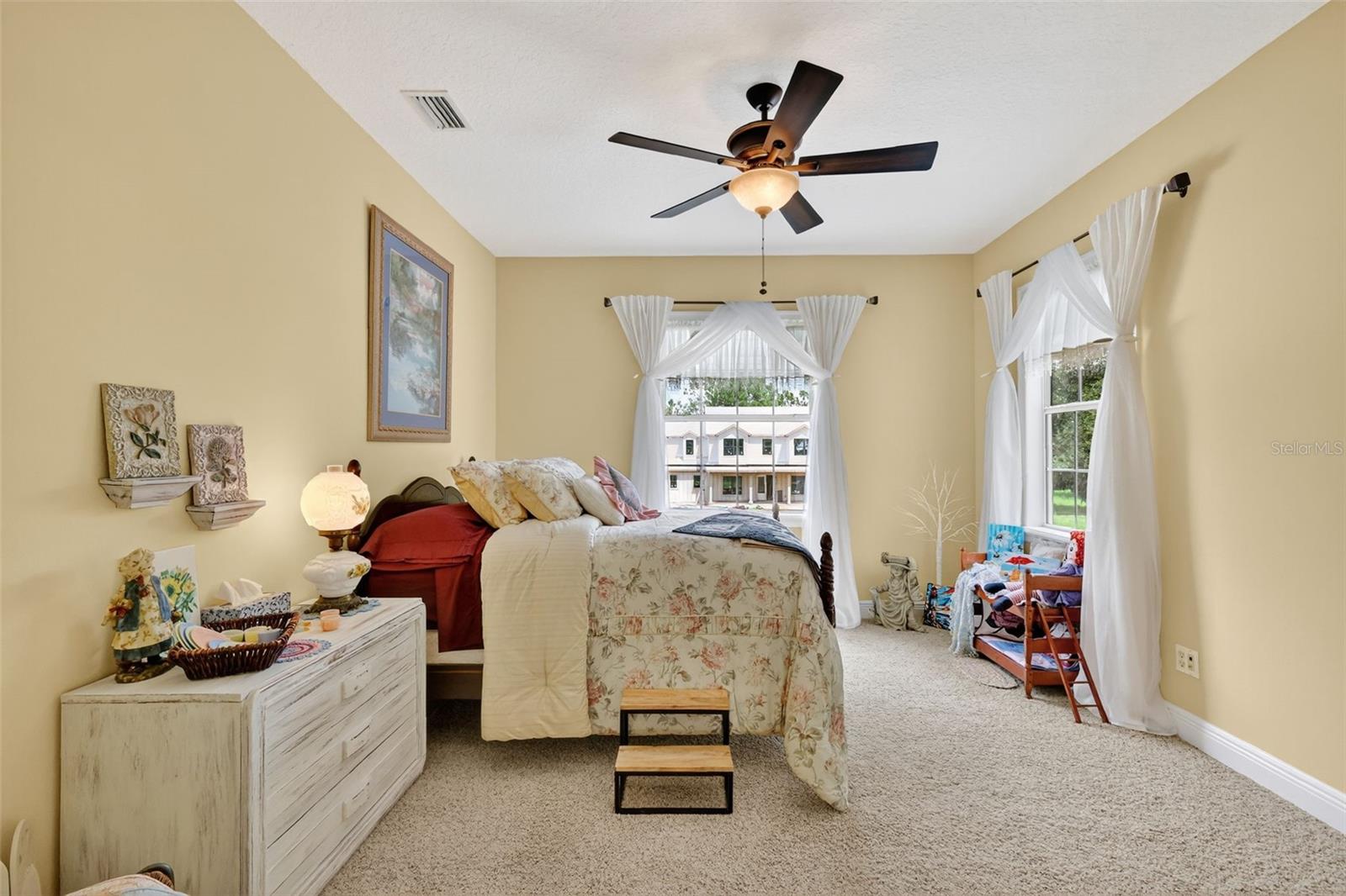 BLUE SPRING RESERVE - Residential