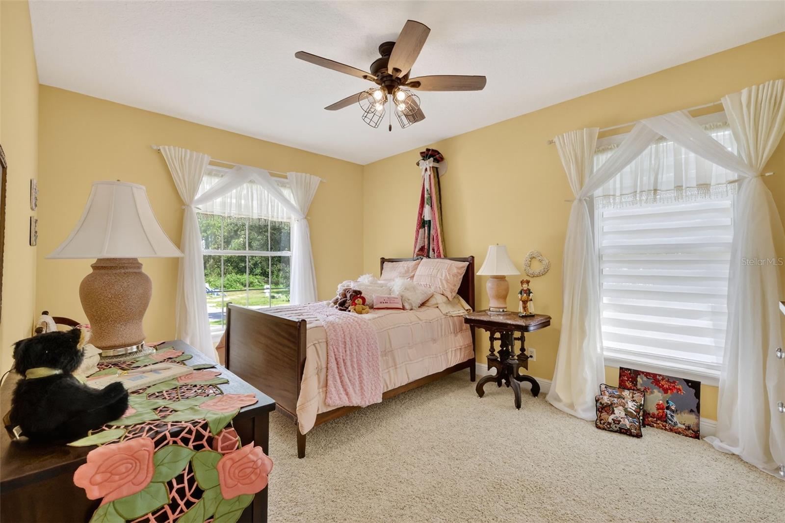 BLUE SPRING RESERVE - Residential