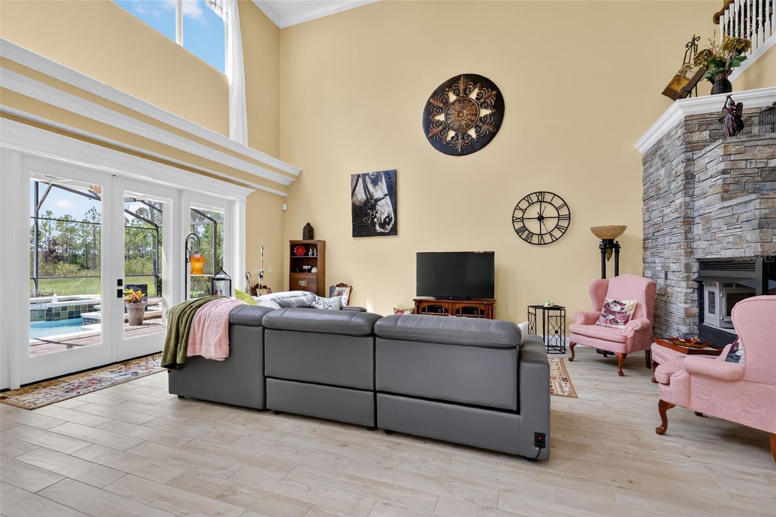 BLUE SPRING RESERVE - Residential