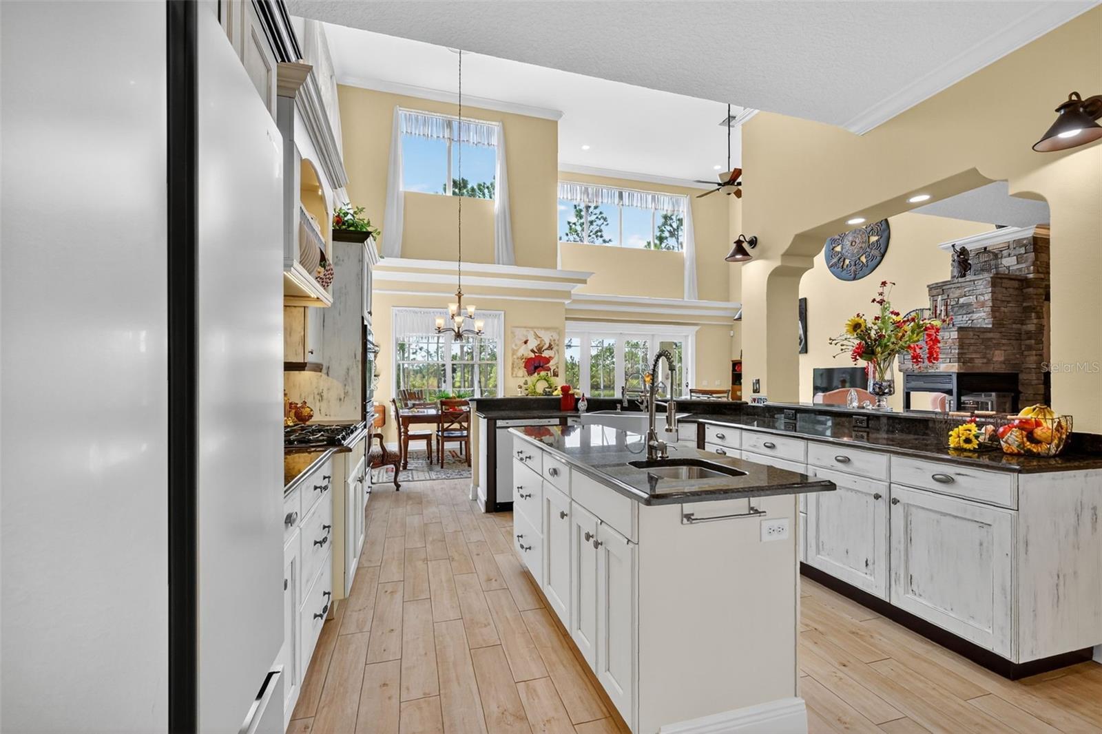 BLUE SPRING RESERVE - Residential