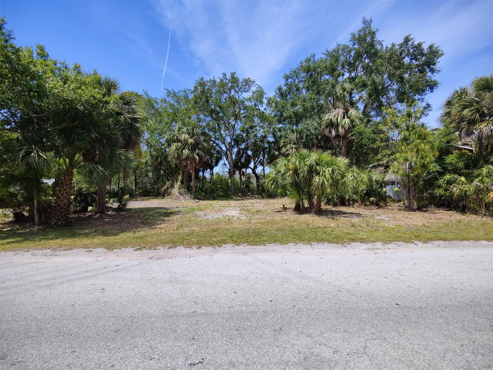 174 AVERY AVENUE 20&2