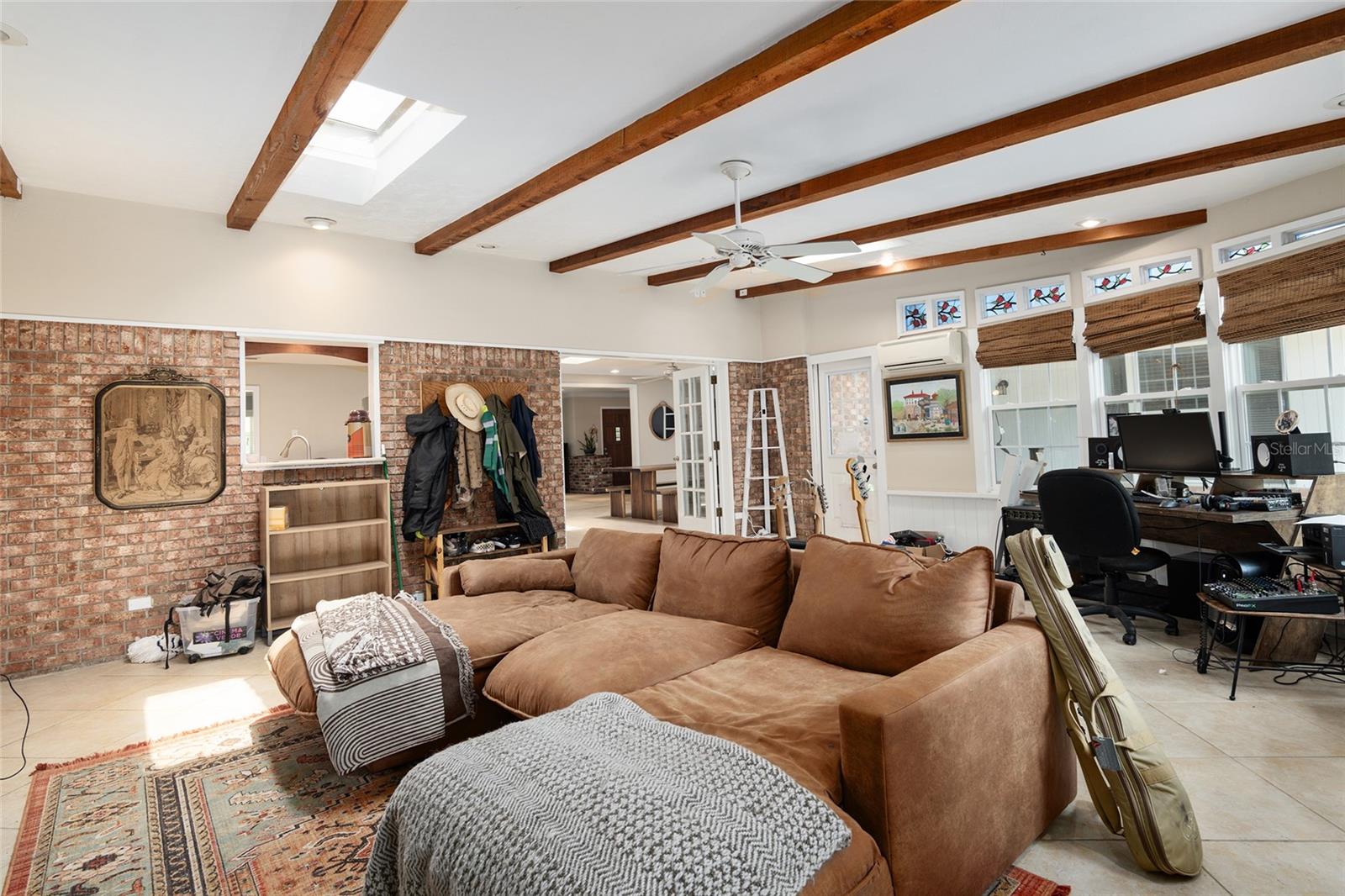 RIDGEWOOD - Residential