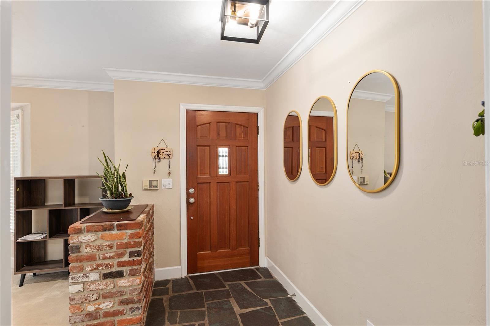 RIDGEWOOD - Residential