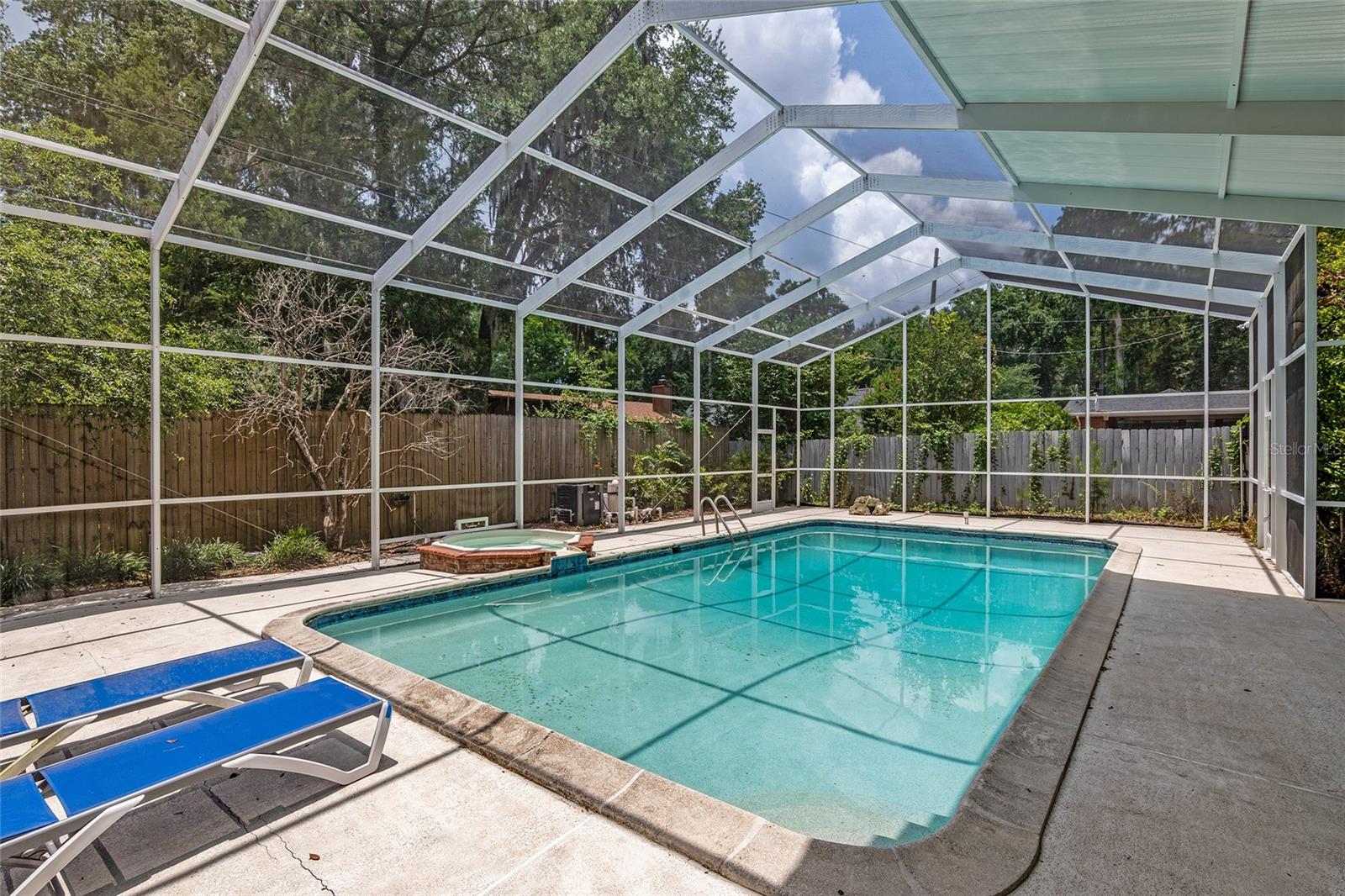 RIDGEWOOD - Residential