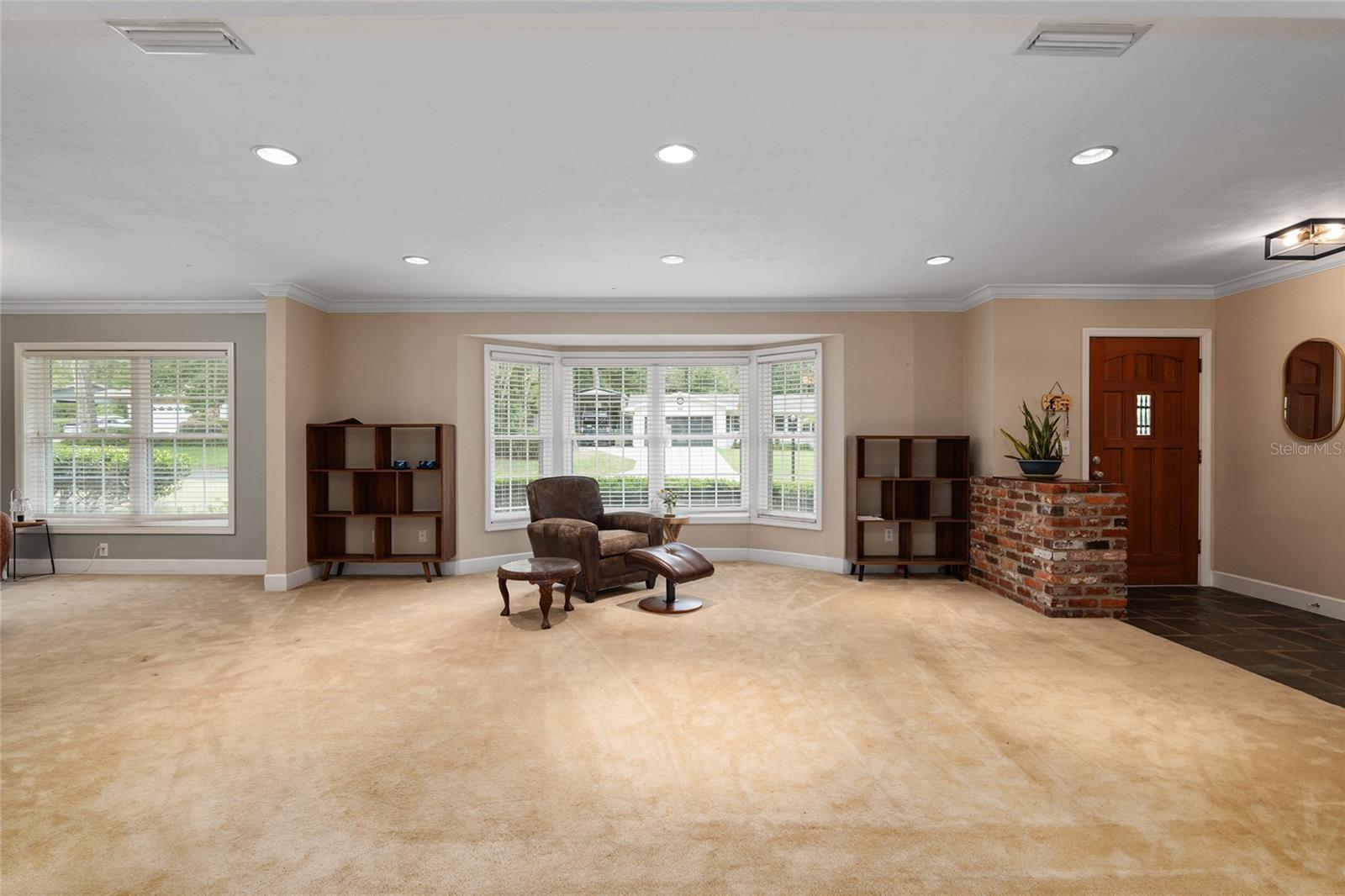 RIDGEWOOD - Residential