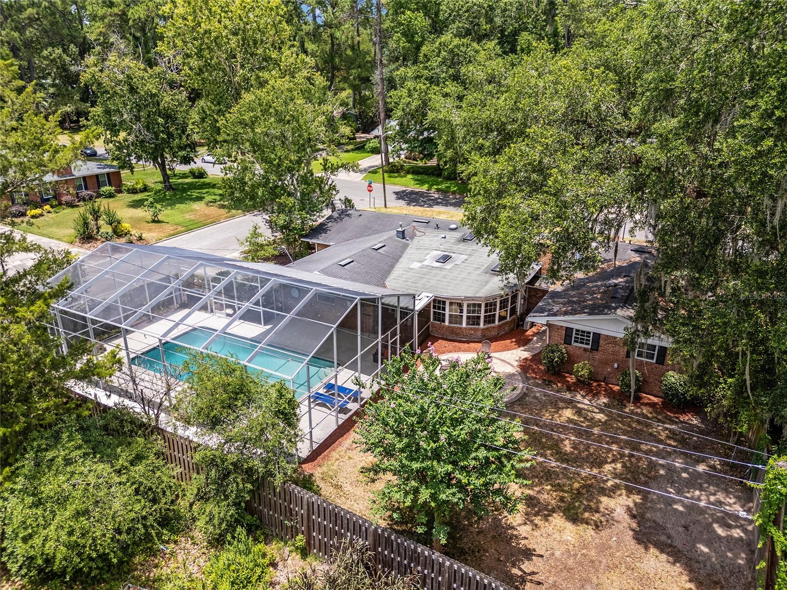 RIDGEWOOD - Residential