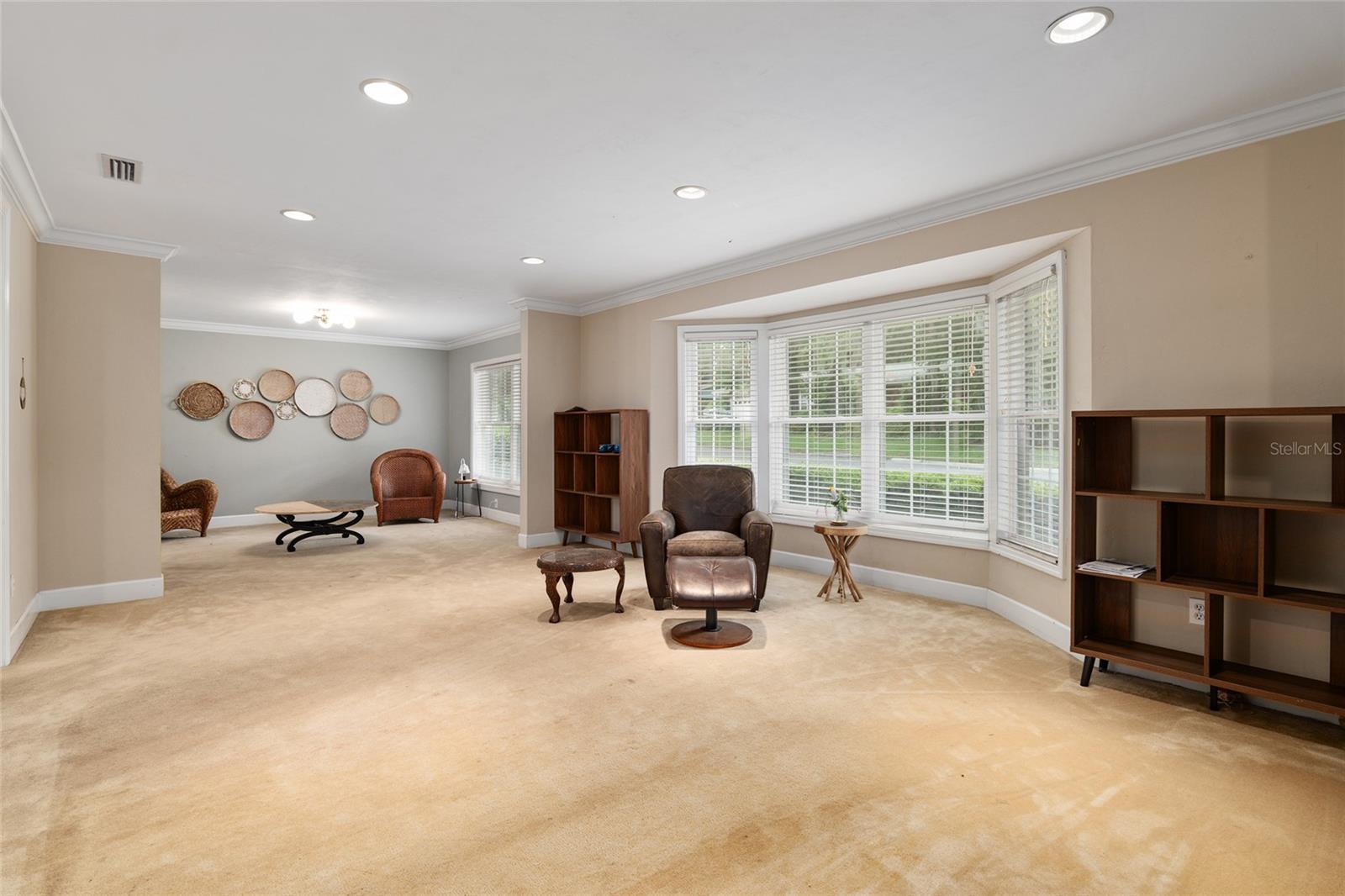 RIDGEWOOD - Residential