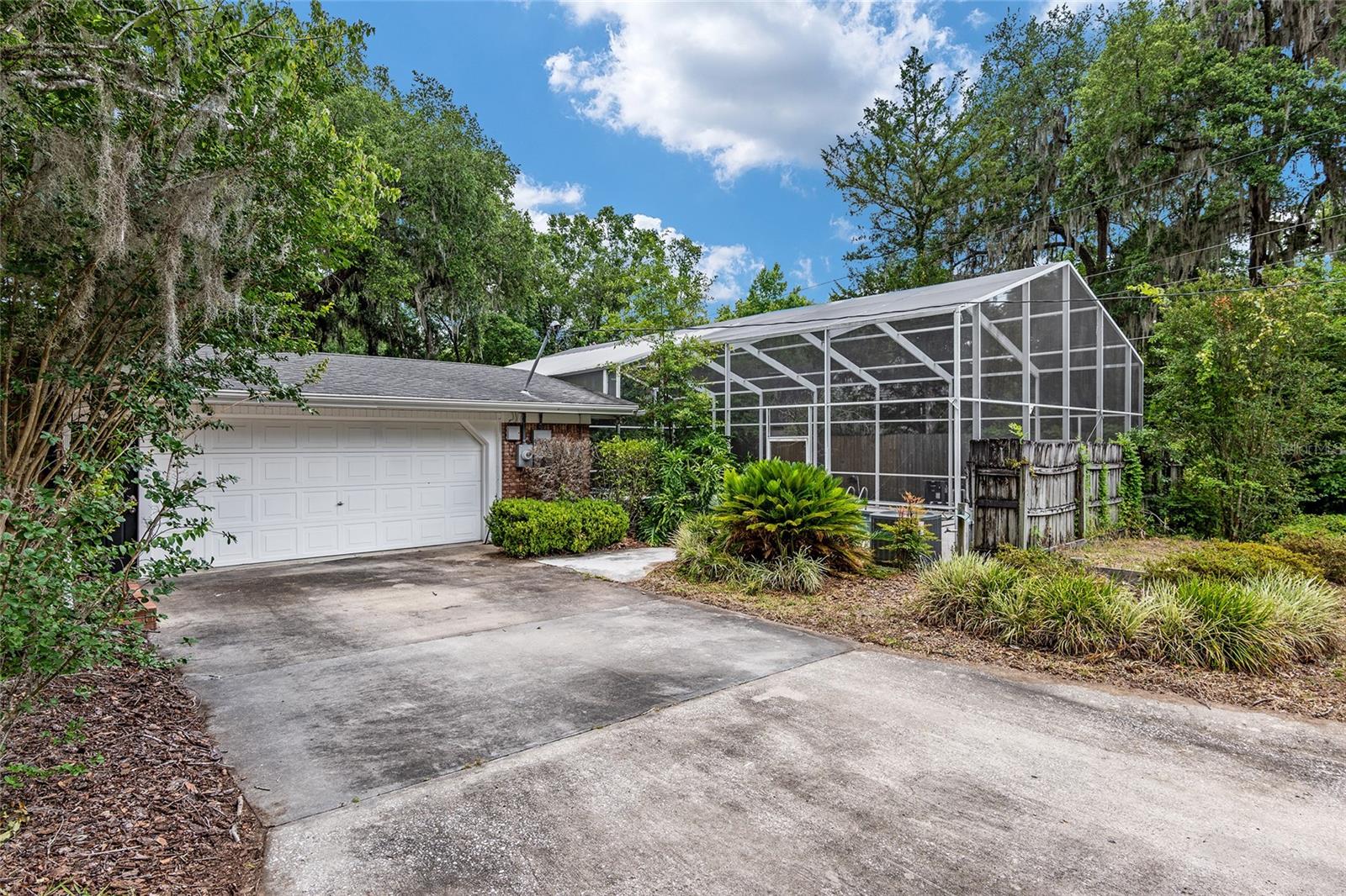 RIDGEWOOD - Residential