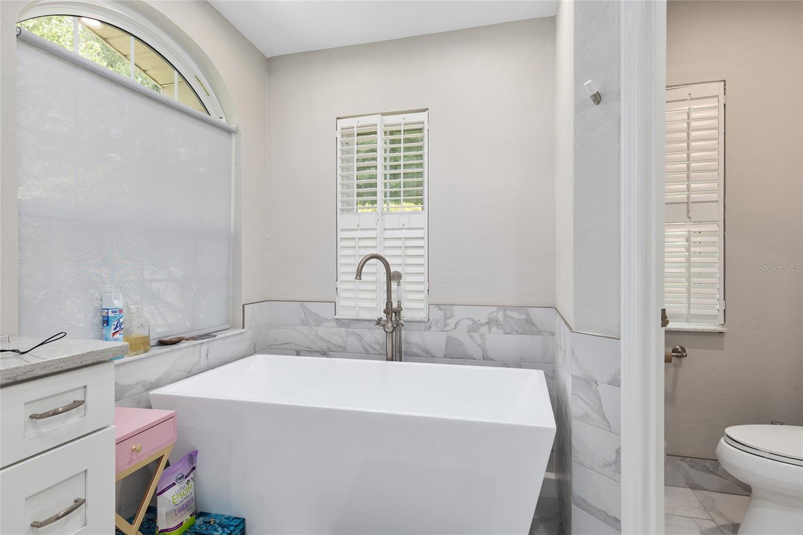 RIDGEWOOD - Residential