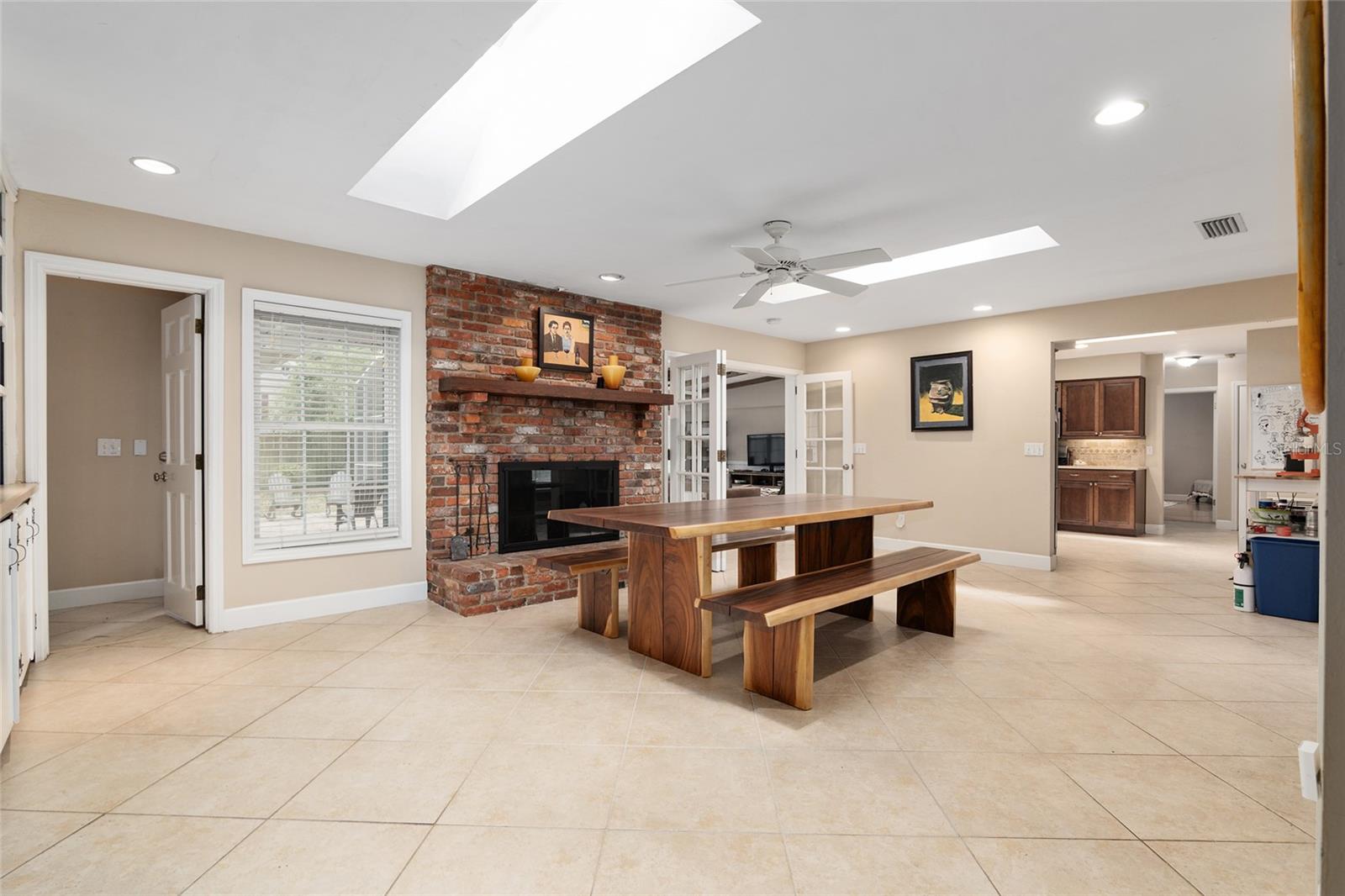 RIDGEWOOD - Residential