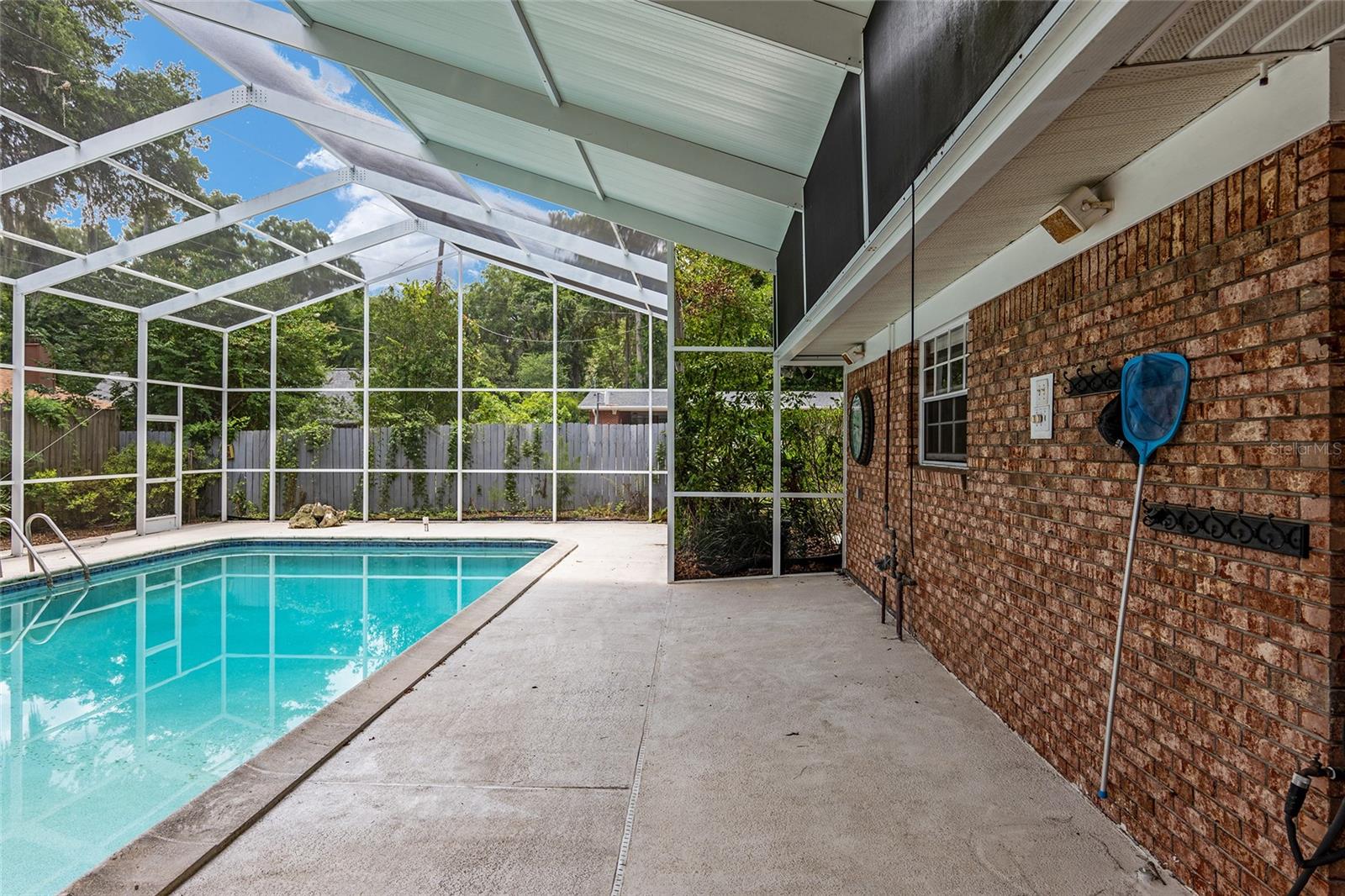 RIDGEWOOD - Residential