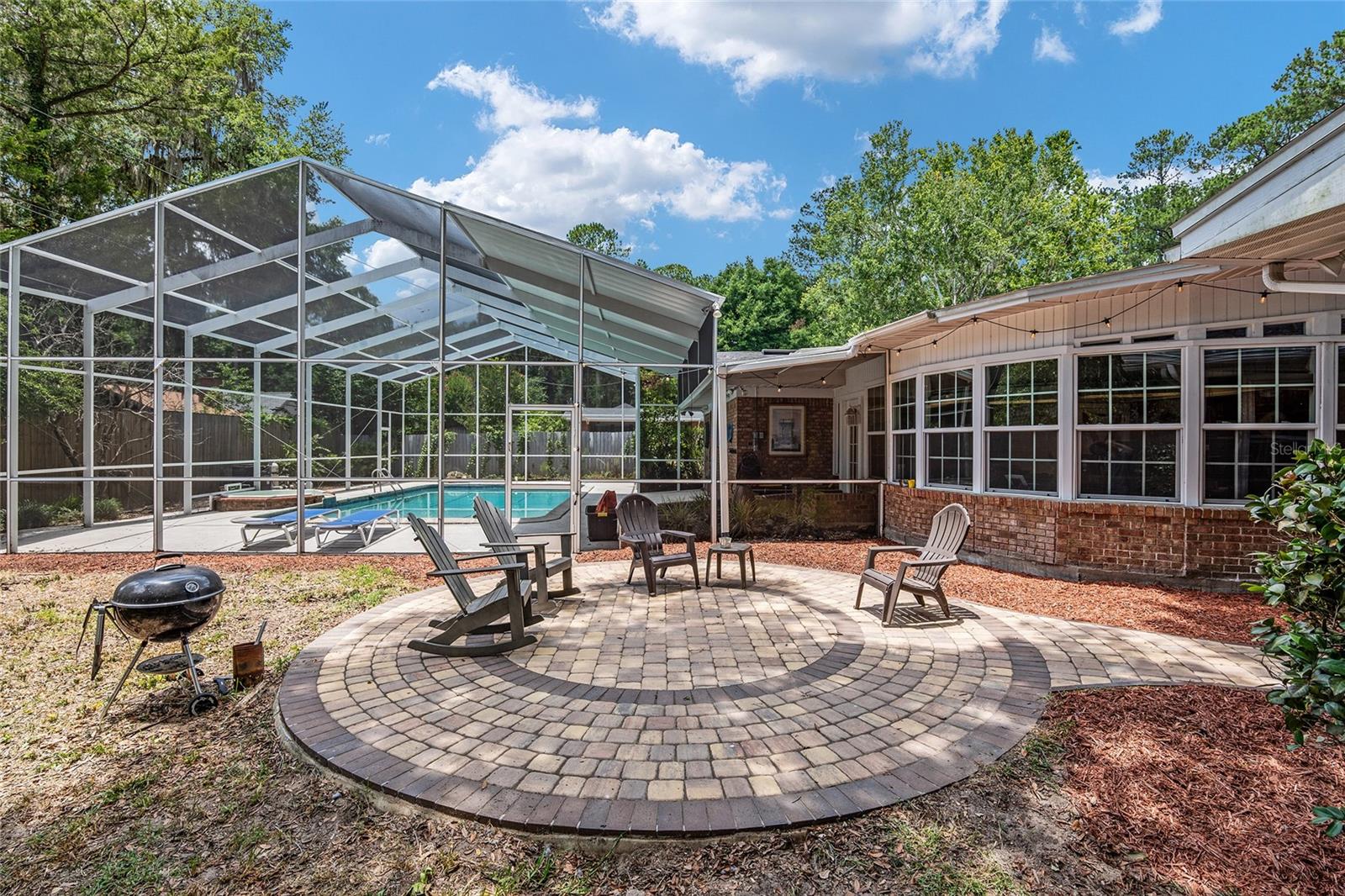 RIDGEWOOD - Residential