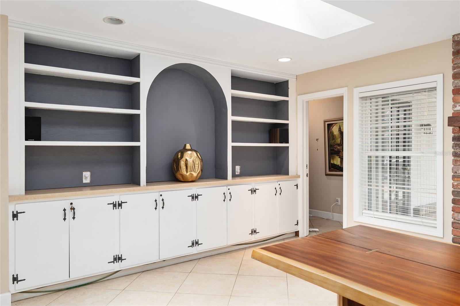 RIDGEWOOD - Residential