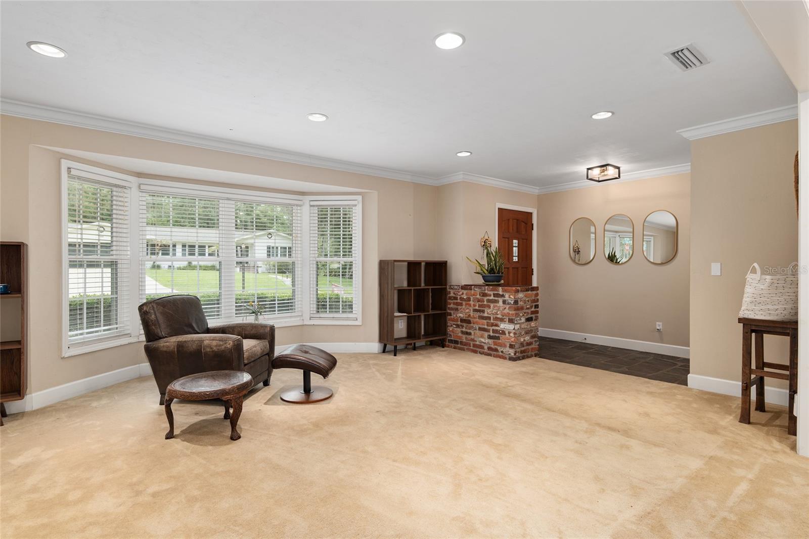 RIDGEWOOD - Residential