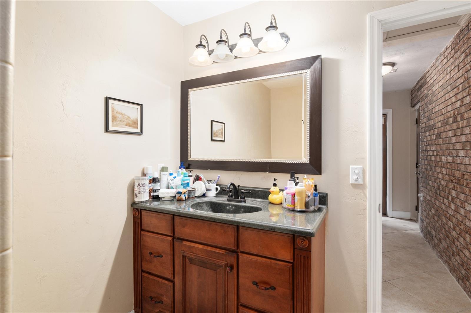 RIDGEWOOD - Residential