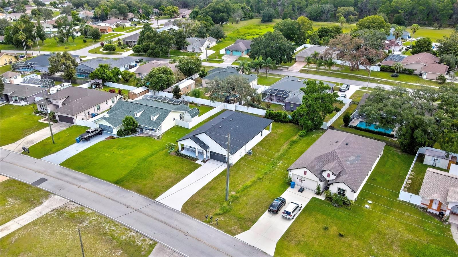 SPRING HILL - Residential