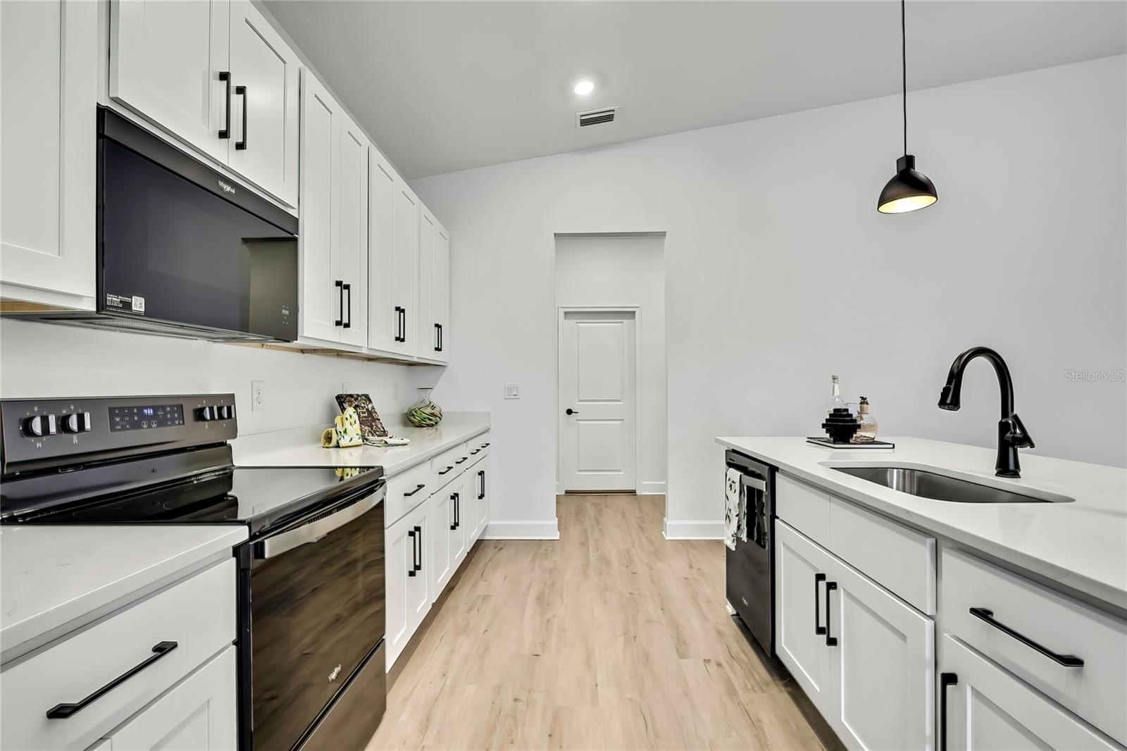 SPRING HILL - Residential