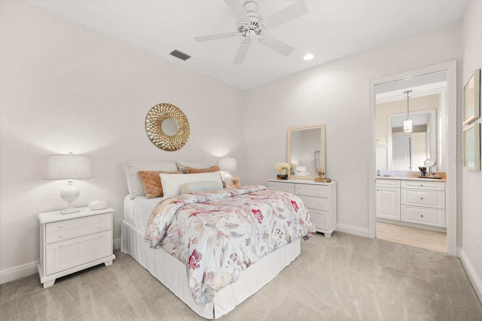 UNIVERSITY PARK - Residential