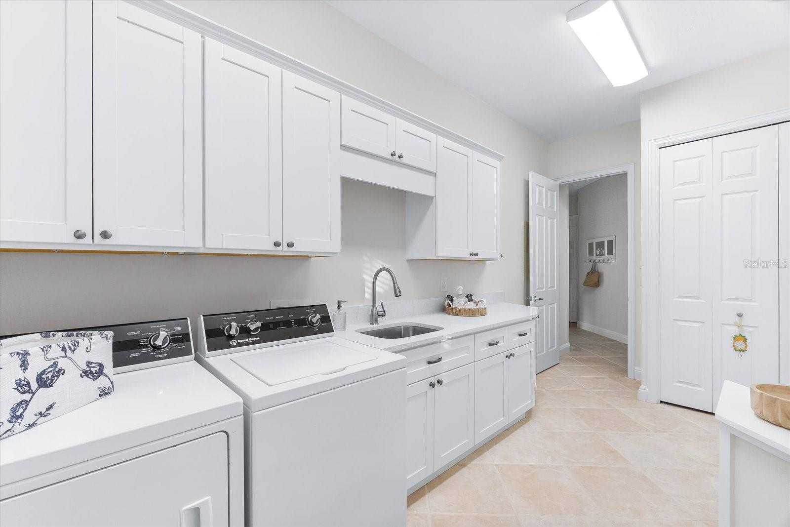 UNIVERSITY PARK - Residential