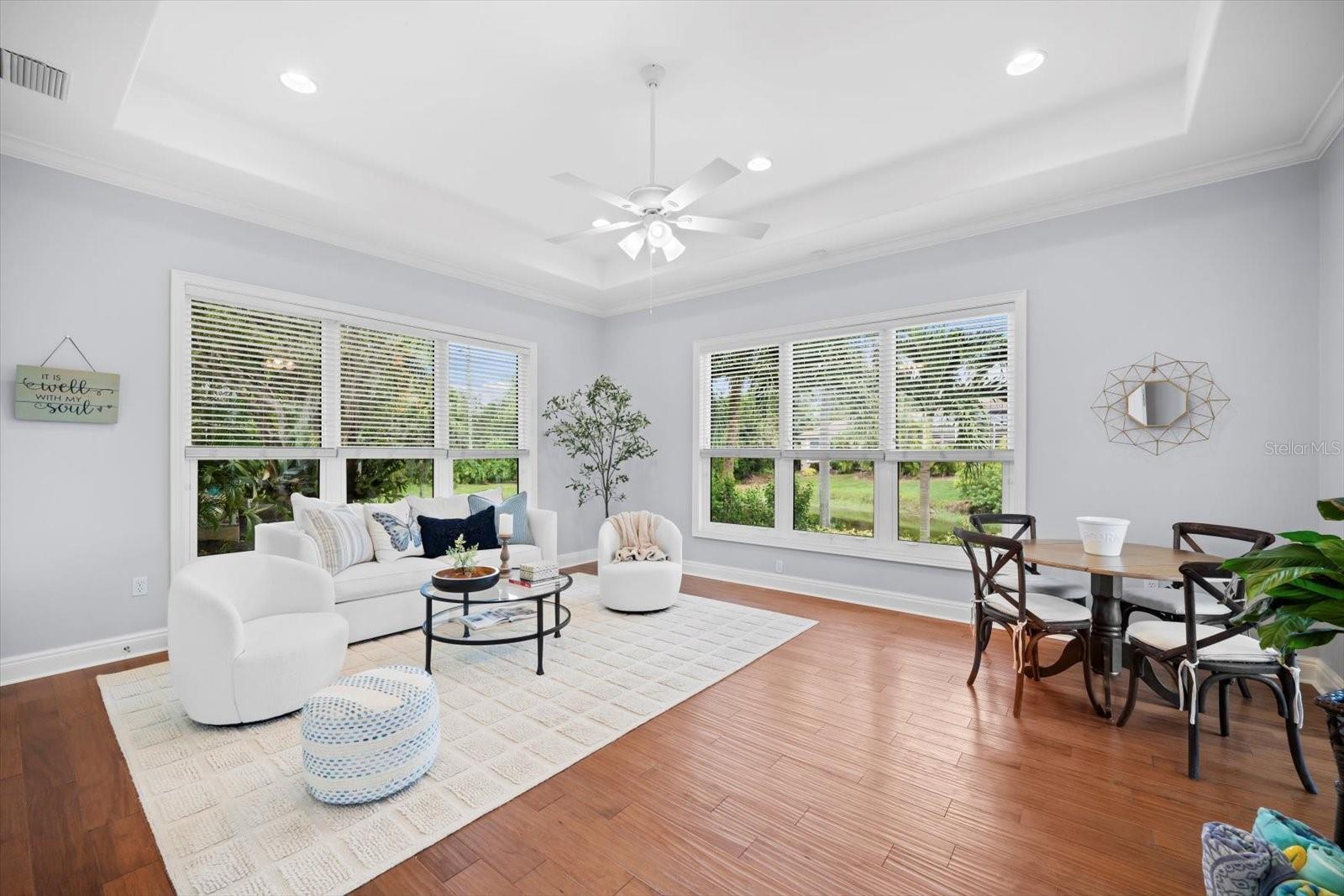 UNIVERSITY PARK - Residential