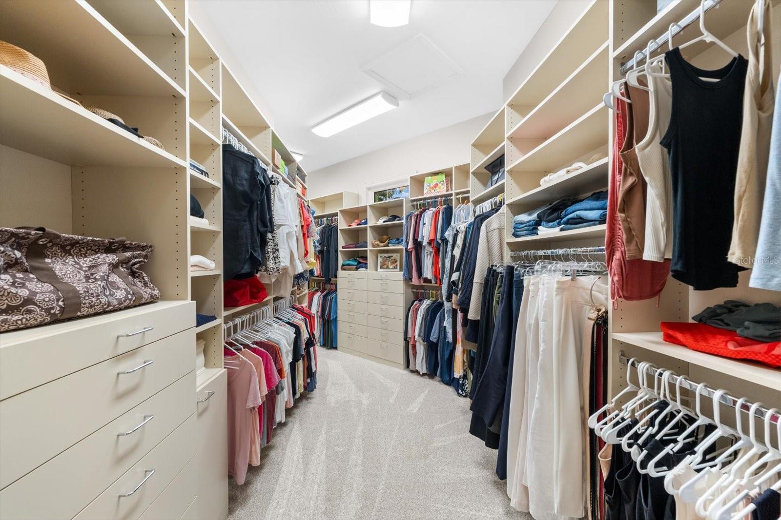 UNIVERSITY PARK - Residential