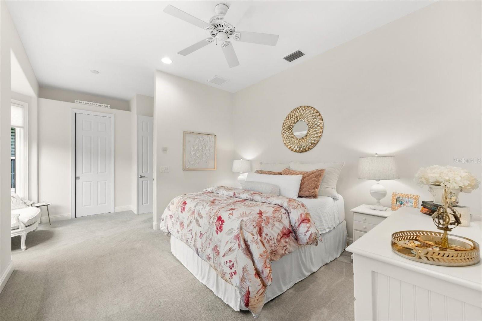 UNIVERSITY PARK - Residential