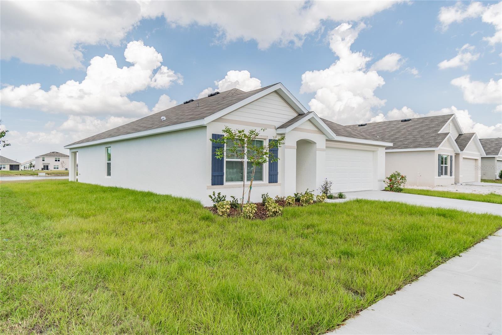 BROOKSIDE ESTATES - Residential Lease