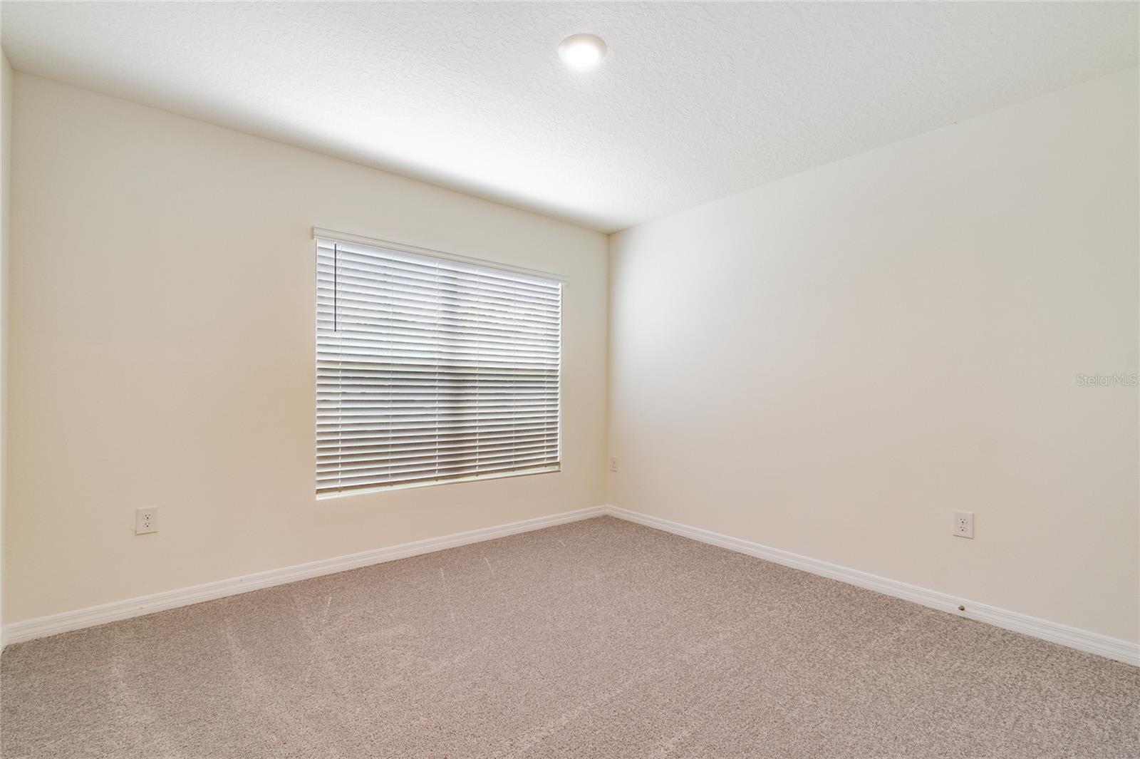 BROOKSIDE ESTATES - Residential Lease