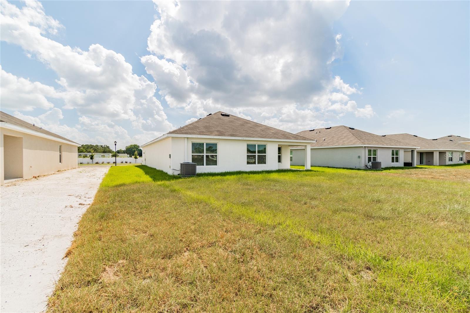 BROOKSIDE ESTATES - Residential Lease