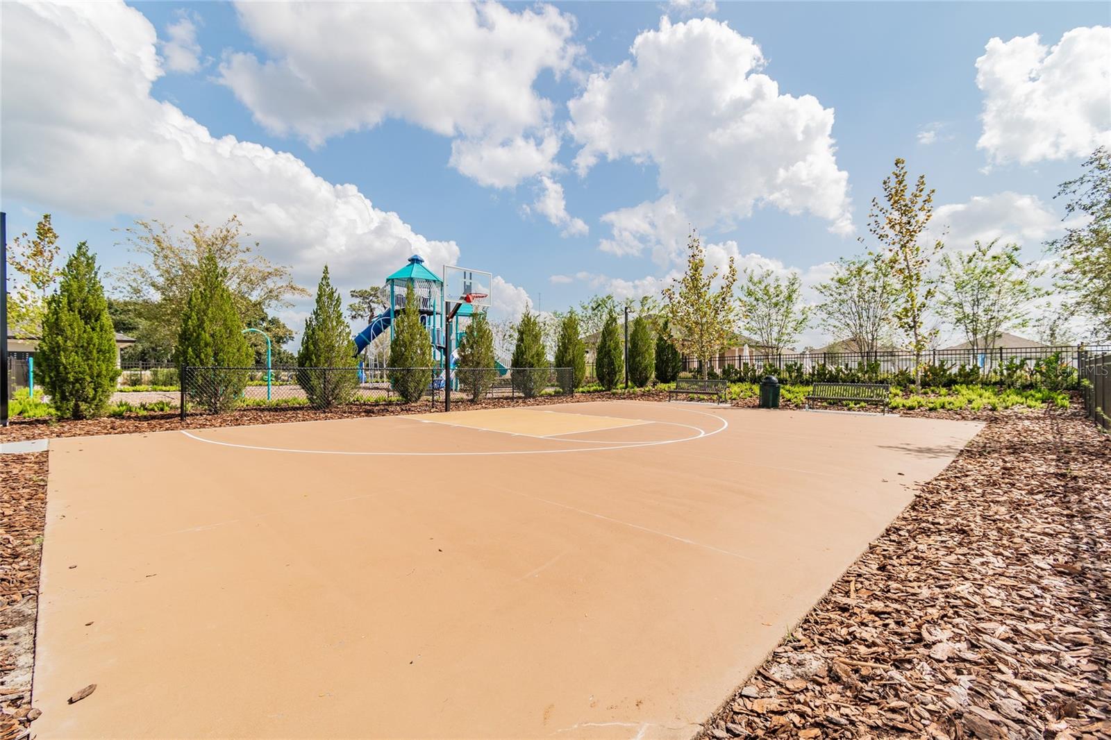 BROOKSIDE ESTATES - Residential Lease