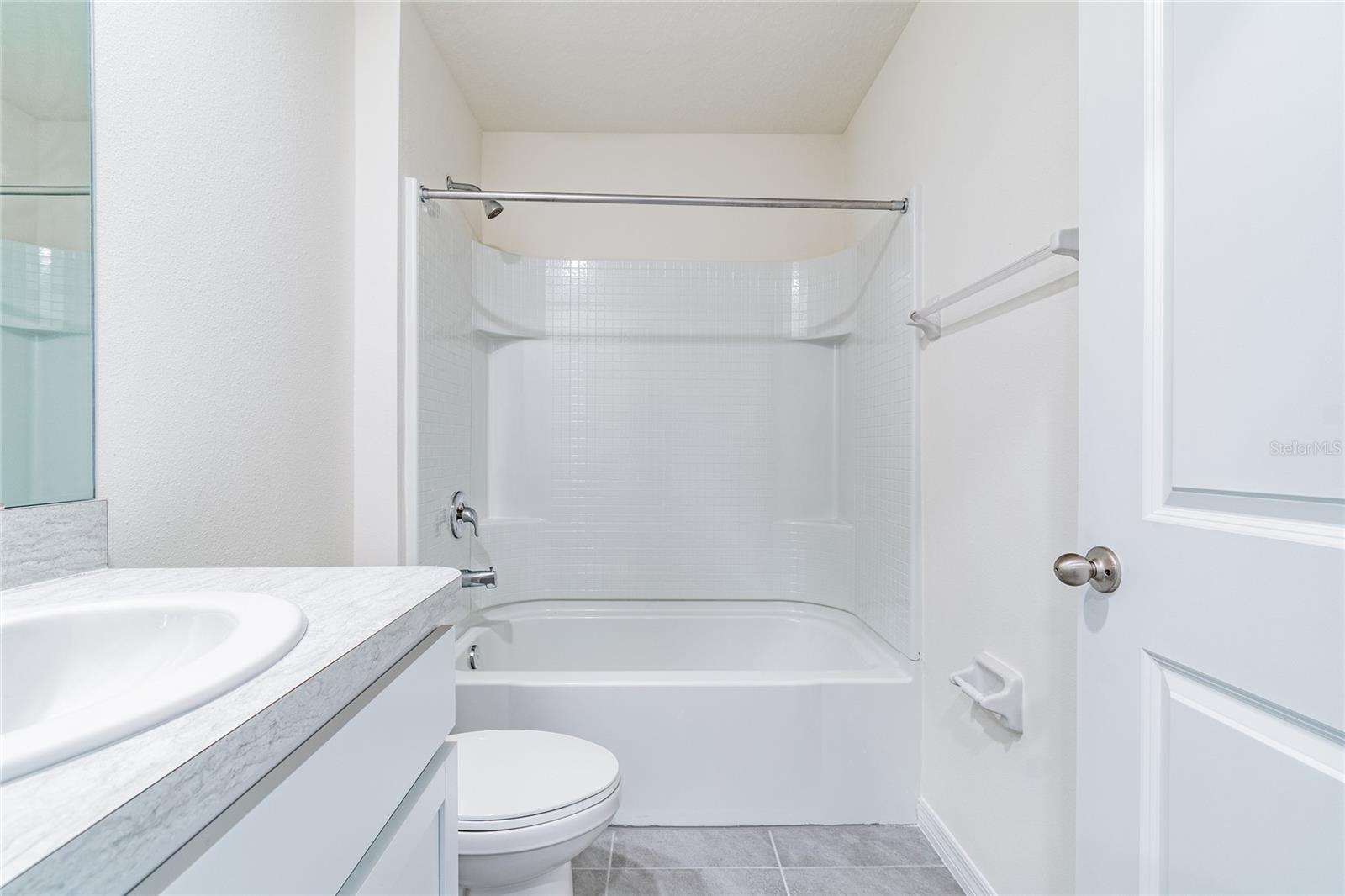 BROOKSIDE ESTATES - Residential Lease