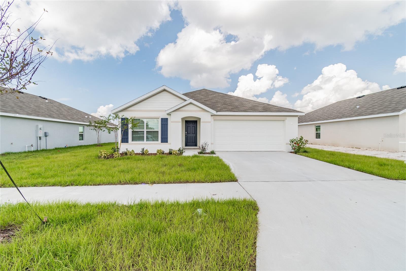 BROOKSIDE ESTATES - Residential Lease