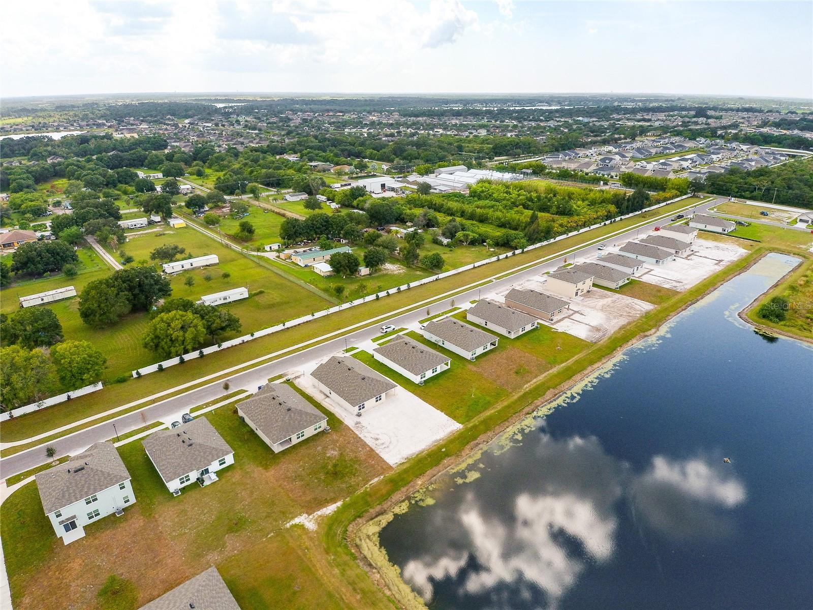 BROOKSIDE ESTATES - Residential Lease