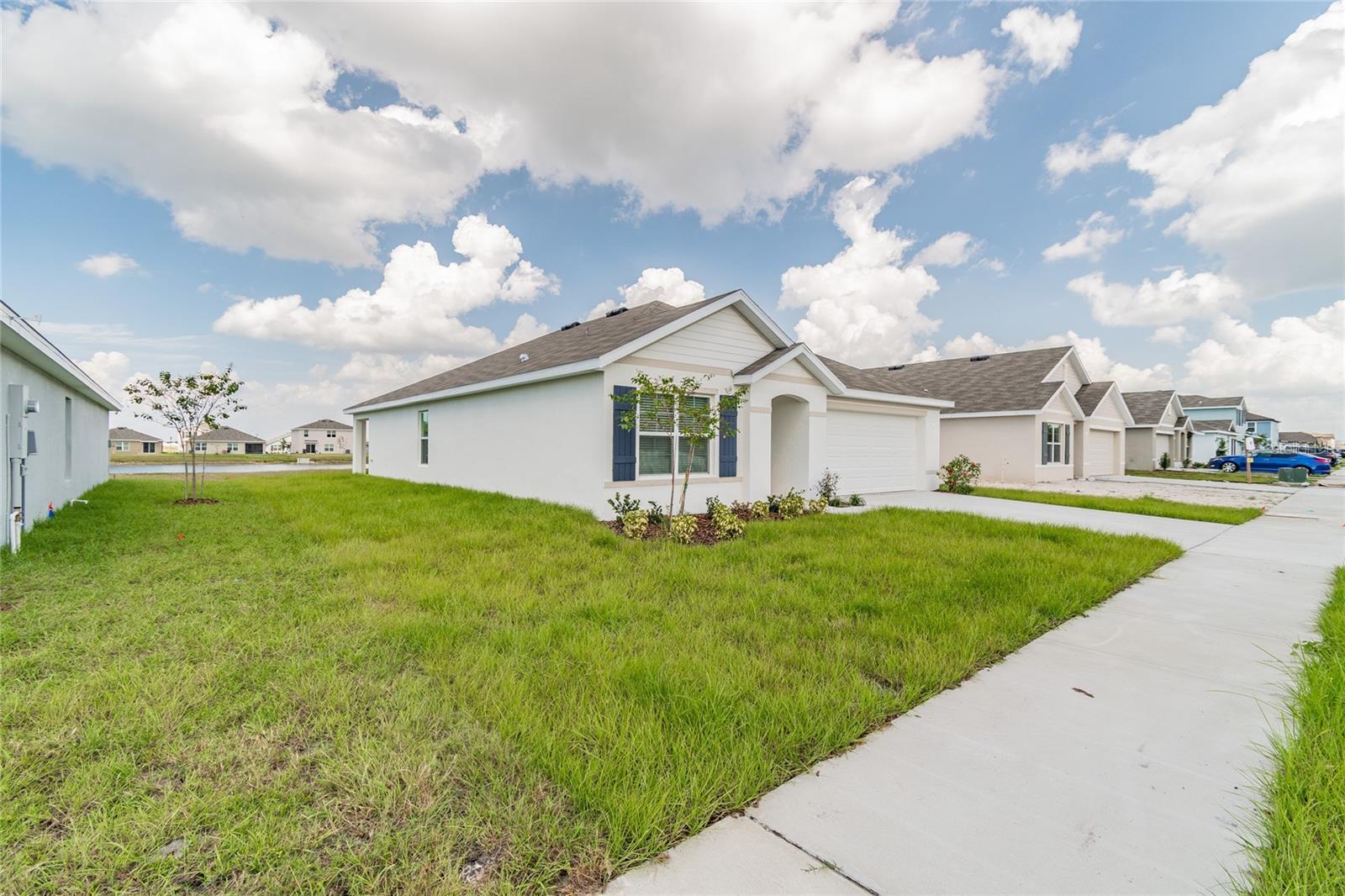 BROOKSIDE ESTATES - Residential Lease